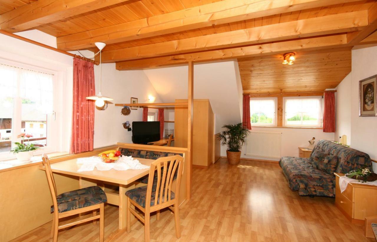 Henglerhof Apartment Valdaora di Sopra Exterior photo
